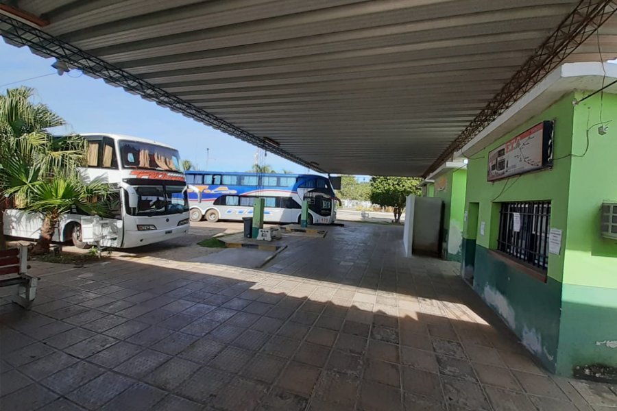 Terminal de colectivos de Feliciano Terminal de colectivos de Feliciano